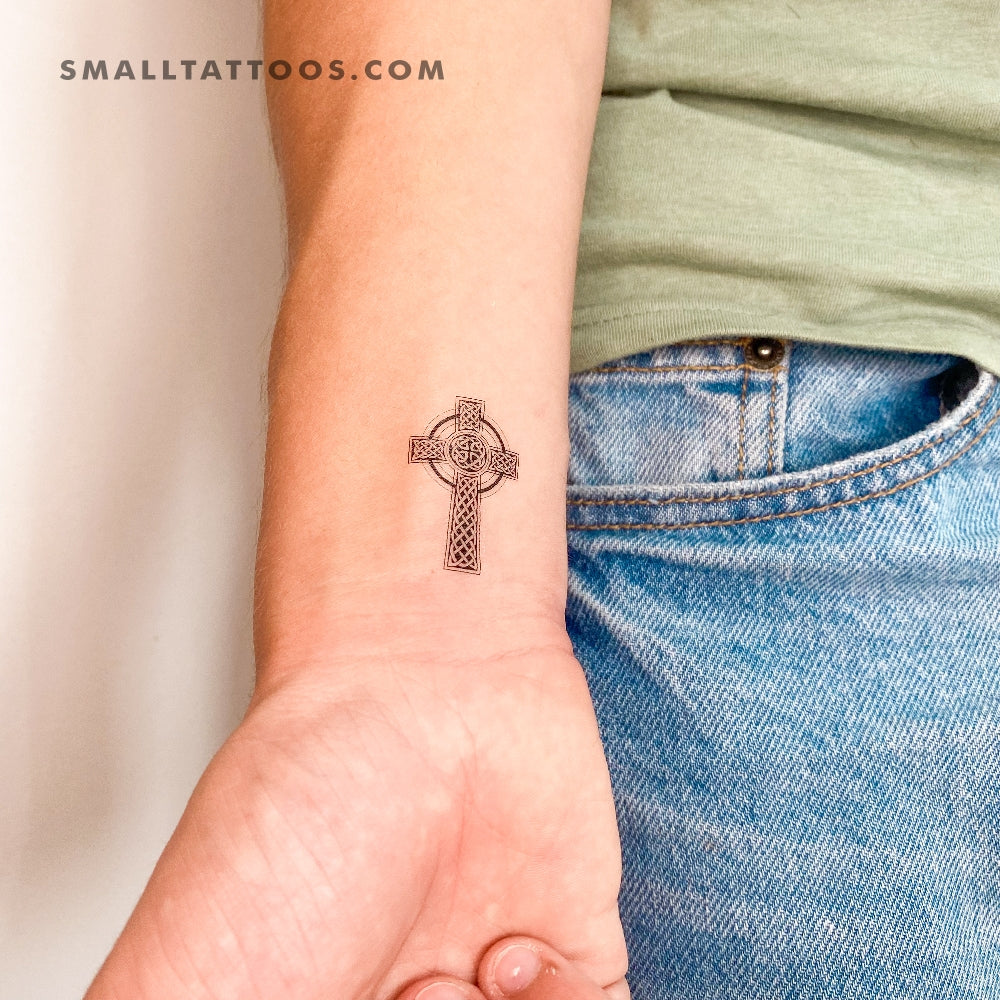Small Cross Tattoos on Wrist - Stylish & Easy