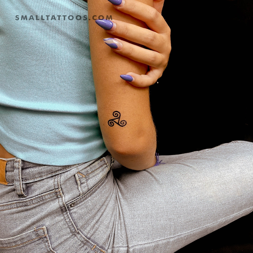 Trisquel Temporary Tattoo - Set of 3