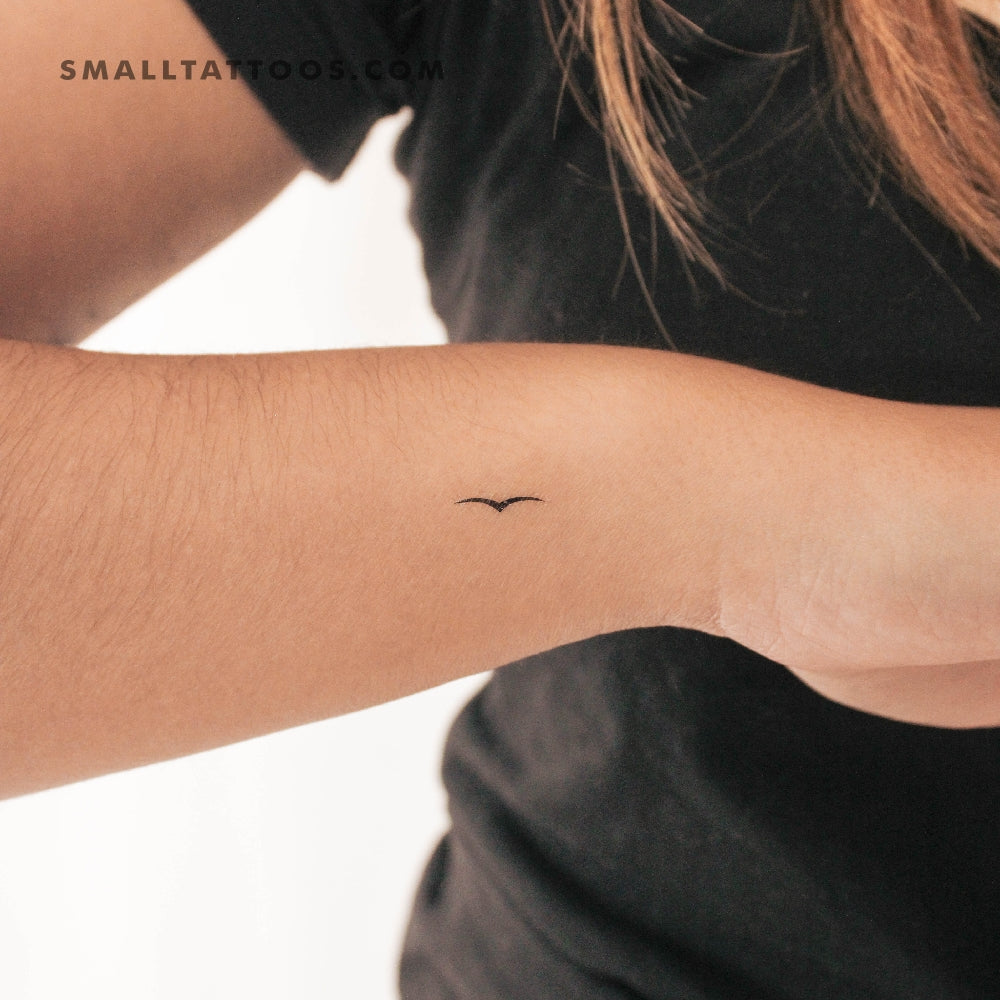 Minimalist Seagull Temporary Tattoo (Set of 3)
