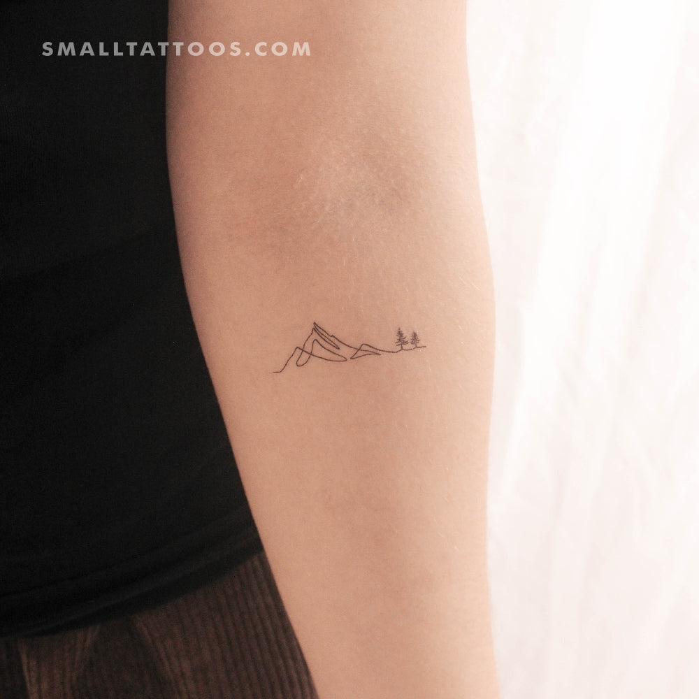 Tatuaje temporal de pinos solitarios en la montaña (juego de 3)
