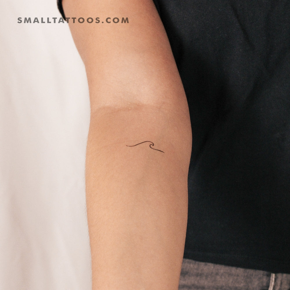 Minimalist Wave Temporary Tattoo (Set of 3)