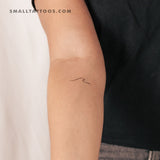 Minimalist Wave Temporary Tattoo (Set of 3)