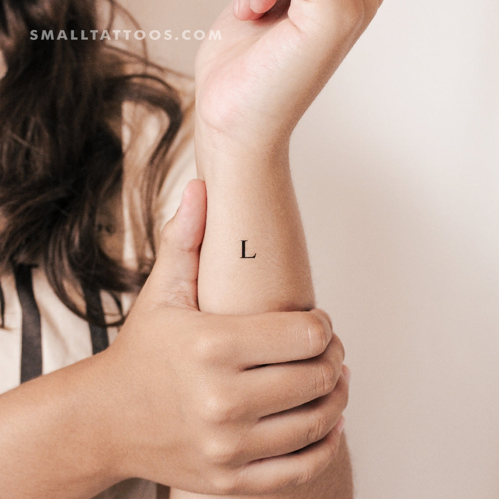 Tatuaje temporal de la letra L mayúscula con serifa (juego de 3)