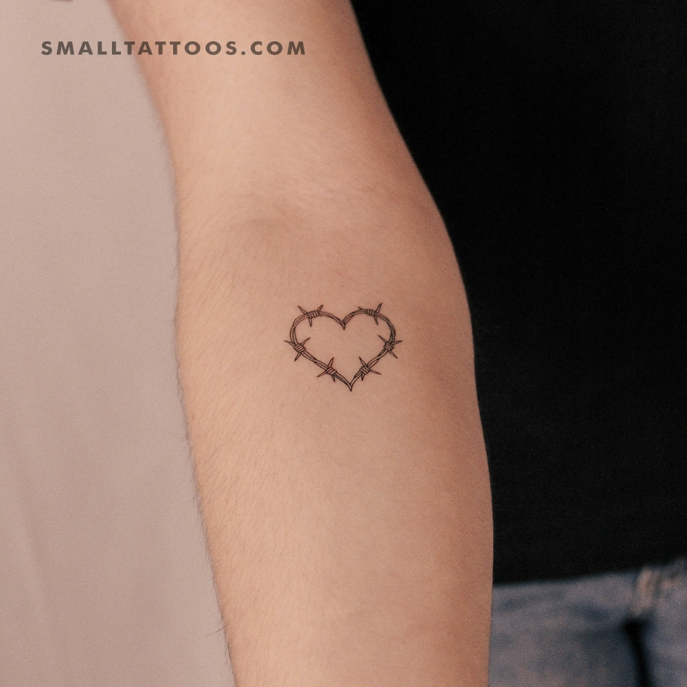 Tatuaje temporal de corazón de alambre de púas de línea fina (juego de 3)