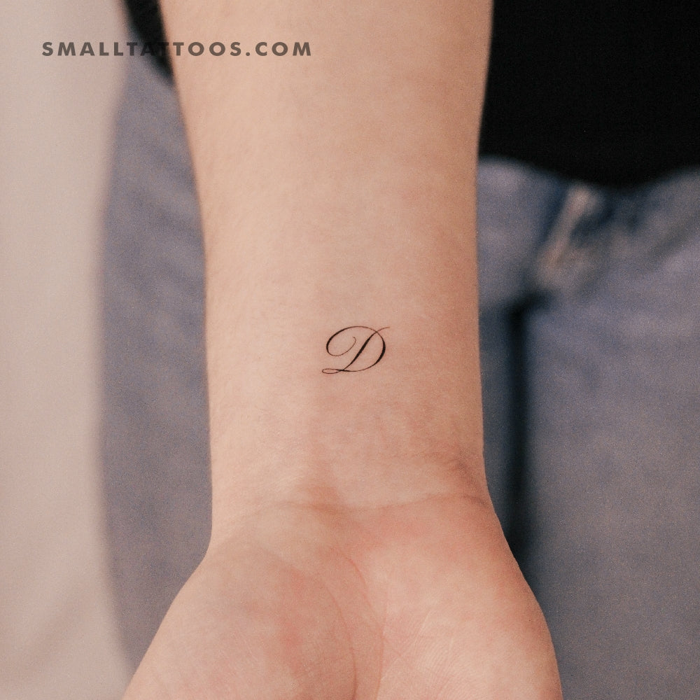 Tatuaje temporal con la letra D (juego de 3)