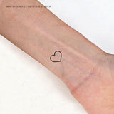Small Heart Outline Temporary Tattoo (Set of 3)