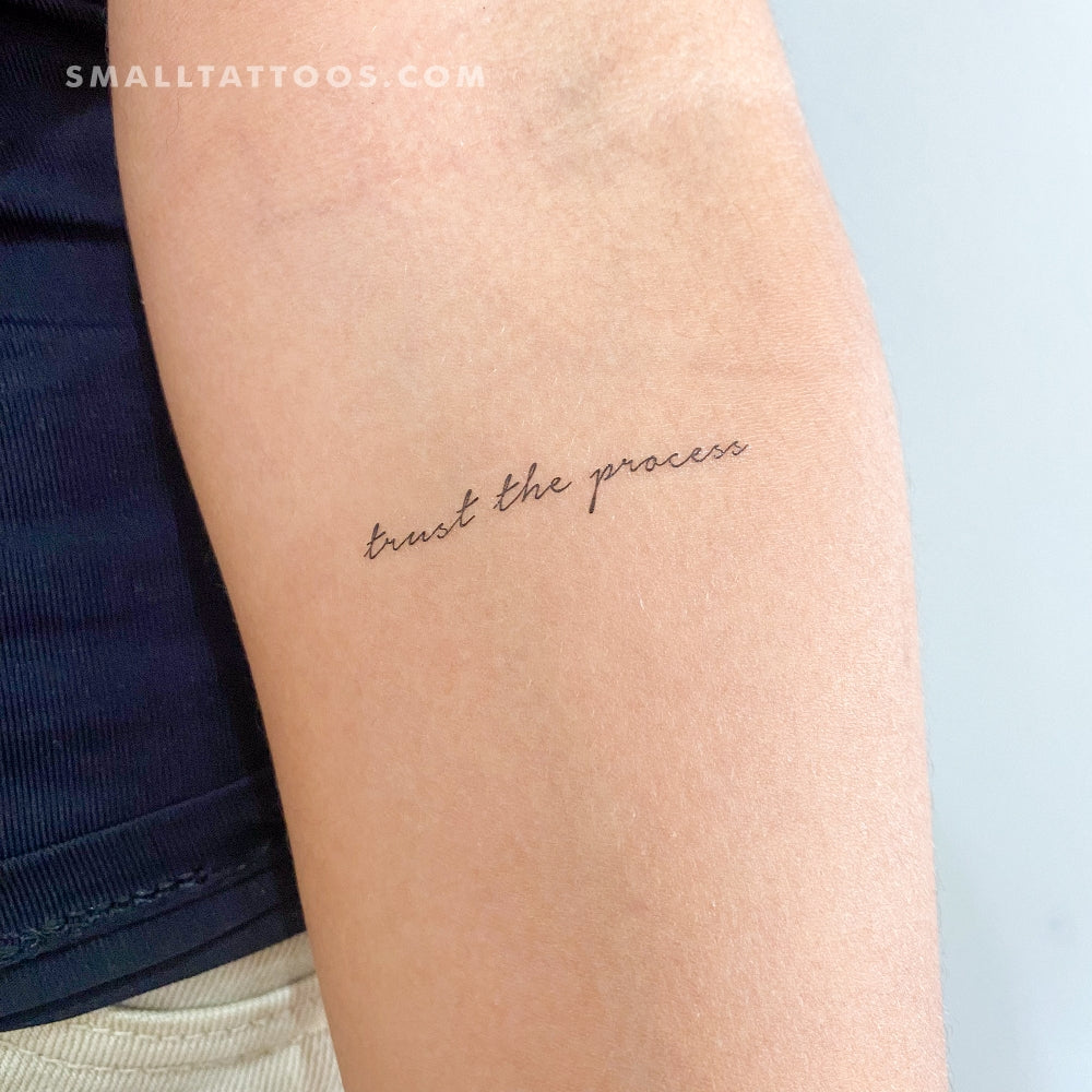 Tatuaje temporal "Confía en el proceso" (juego de 3)