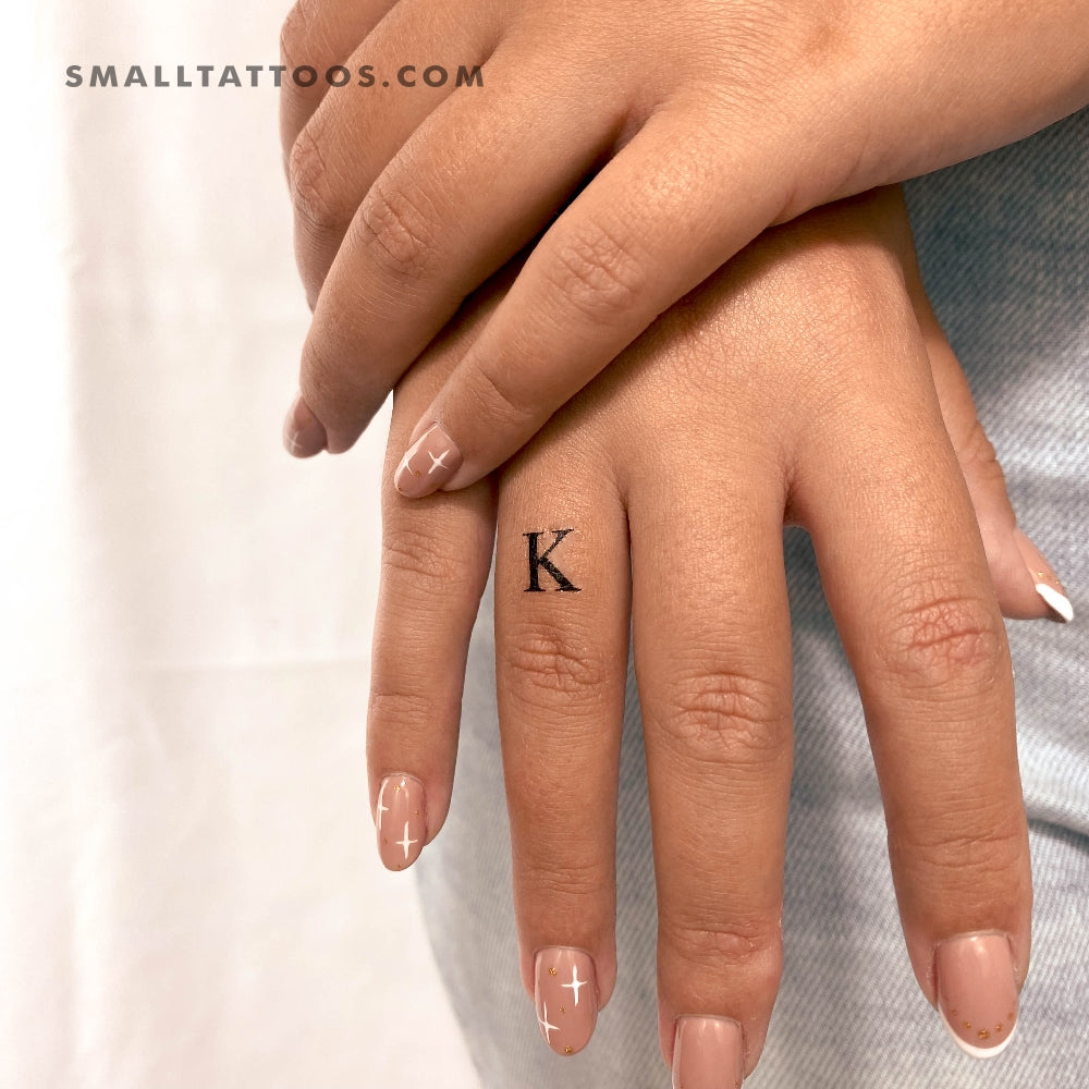 Tatuaje temporal de la letra K mayúscula con serifa (juego de 3)