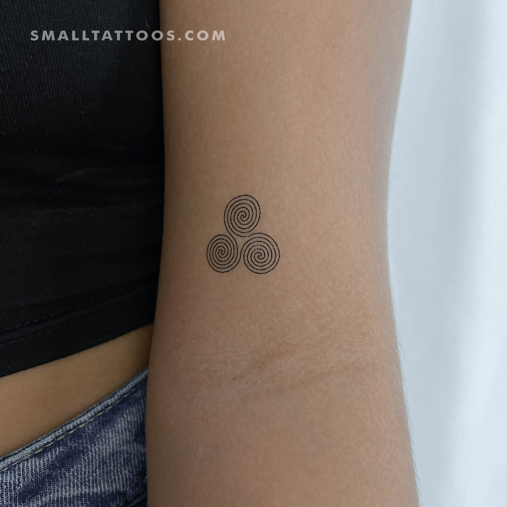 Triple Spiral Triskelion Temporary Tattoo (Set of 3) – Small Tattoos