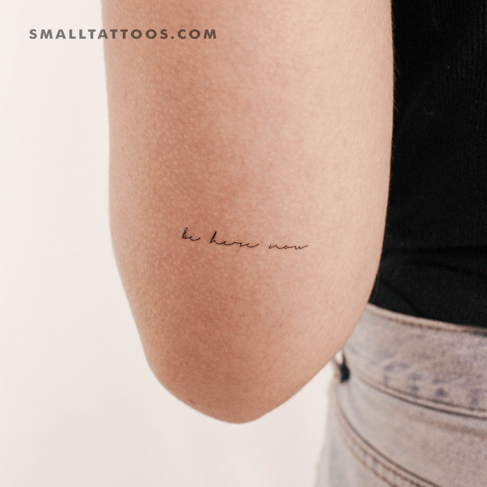 Tatuaje temporal pequeño "Be Here Now" (juego de 3)