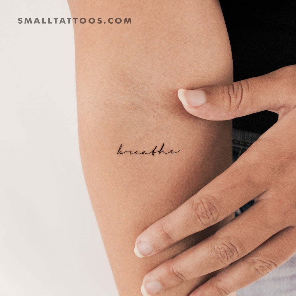 Tatuaje temporal "Breath" con fuente manuscrita (juego de 3)