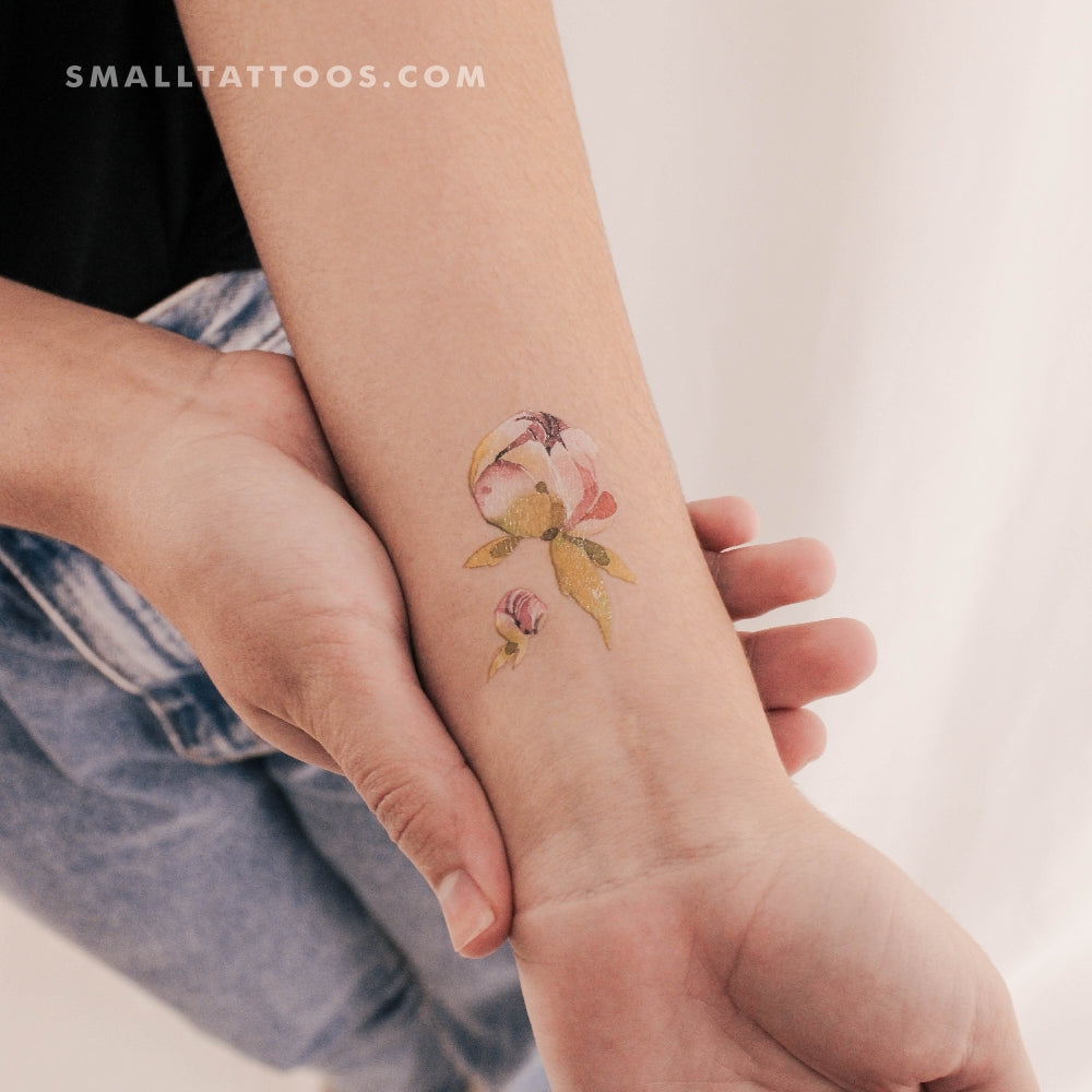Tatuaje temporal "Peony Buds" de Ann Lilya (juego de 3)