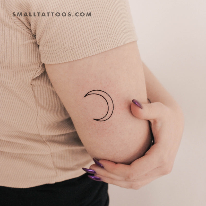 Fine Line Crescent Moon Temporary Tattoo - Set of 3