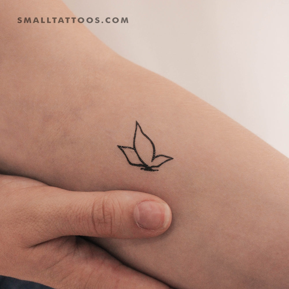 Tatuaje temporal minimalista de mariposa voladora (juego de 3)