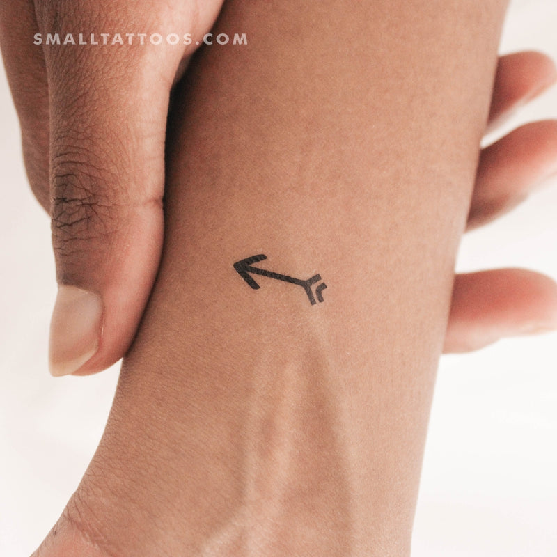 Selena Arrow Temporary Tattoo (Set of 3)