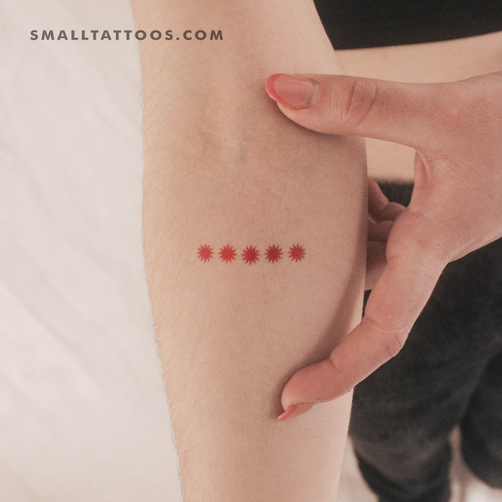 Tatuaje temporal de cinco soles rojos (juego de 3)