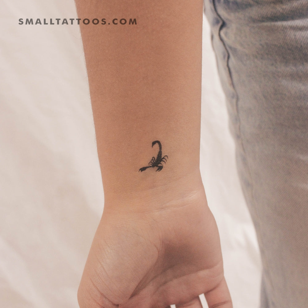 Tatuaje temporal de escorpión negro pequeño (juego de 3)