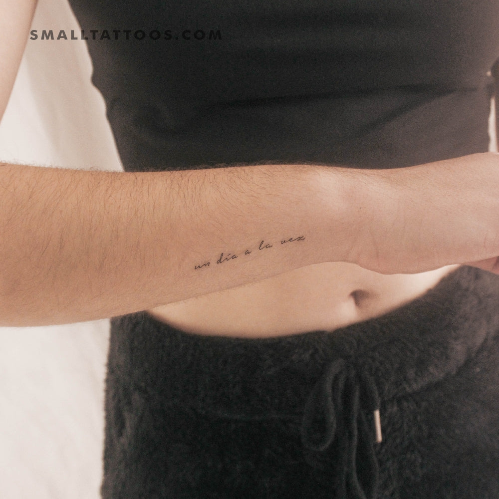 Un Día A La Vez Temporary Tattoo (Set of 3)