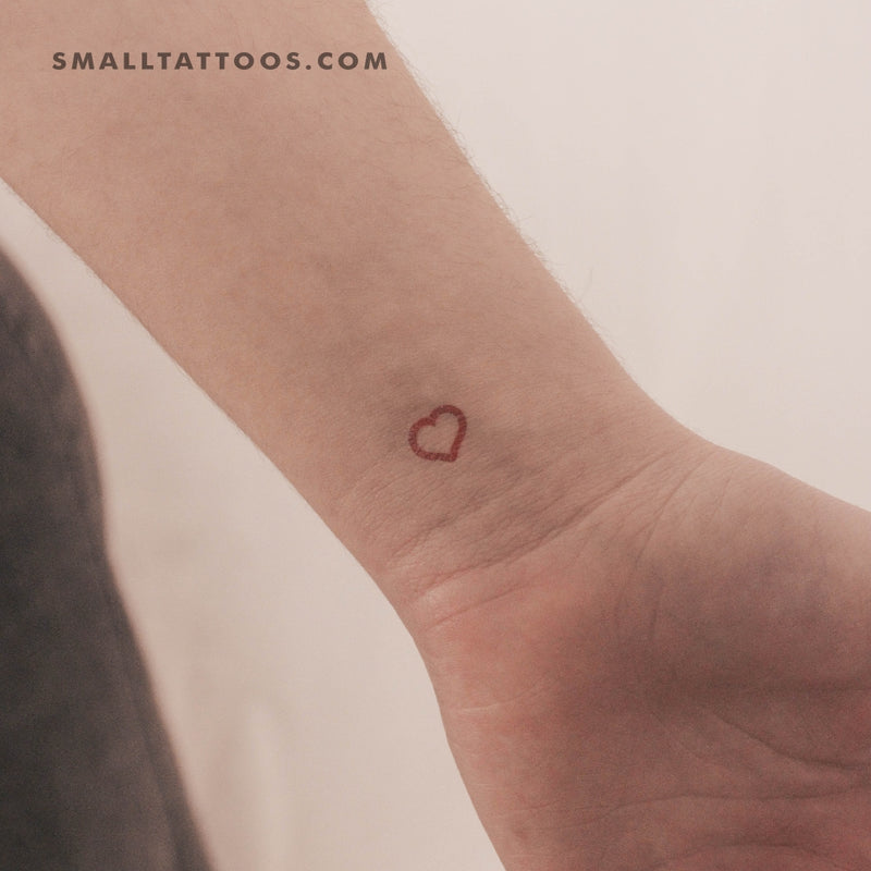 Tiny Red Heart Outline Temporary Tattoo (Set of 3)