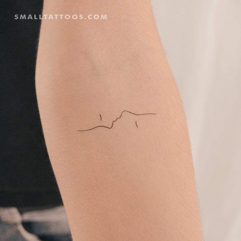 Dual Kiss Temporary Tattoo (Set of 3)