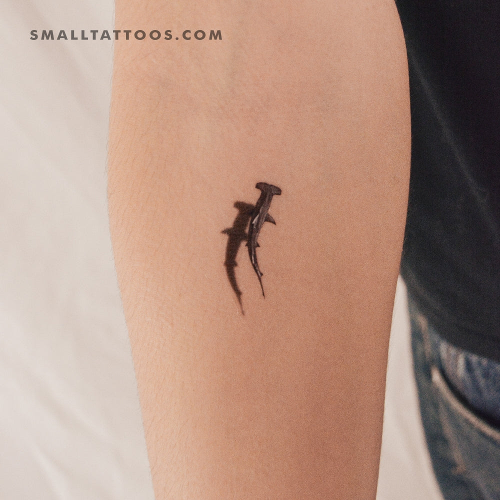 Tatuaje temporal de tiburón martillo y sombra (juego de 3)