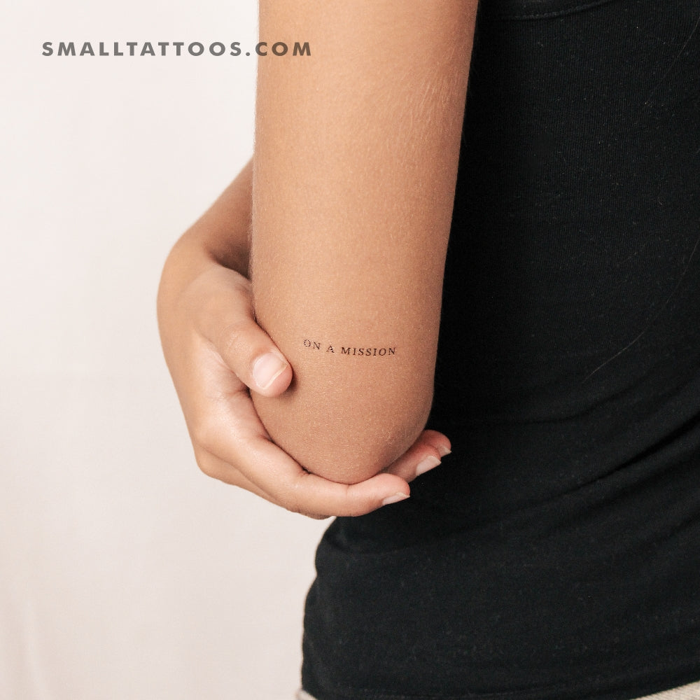 Tatuaje temporal EN UNA MISIÓN (juego de 3)
