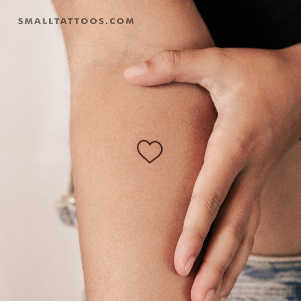 Small Heart Outline Temporary Tattoo (Set of 3)