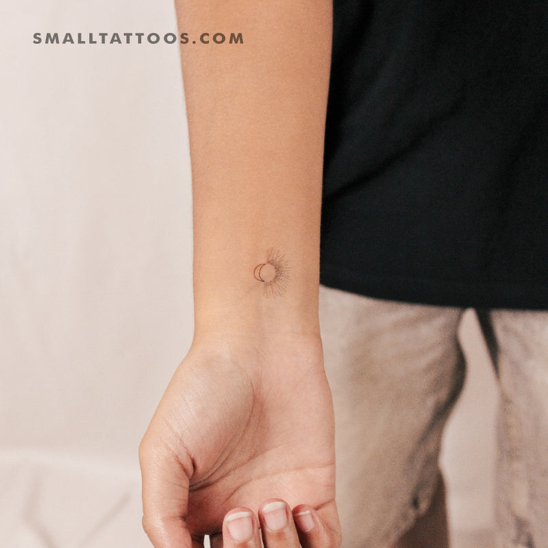 Fine Line Sun + Moon Temporary Tattoo (Set of 3)