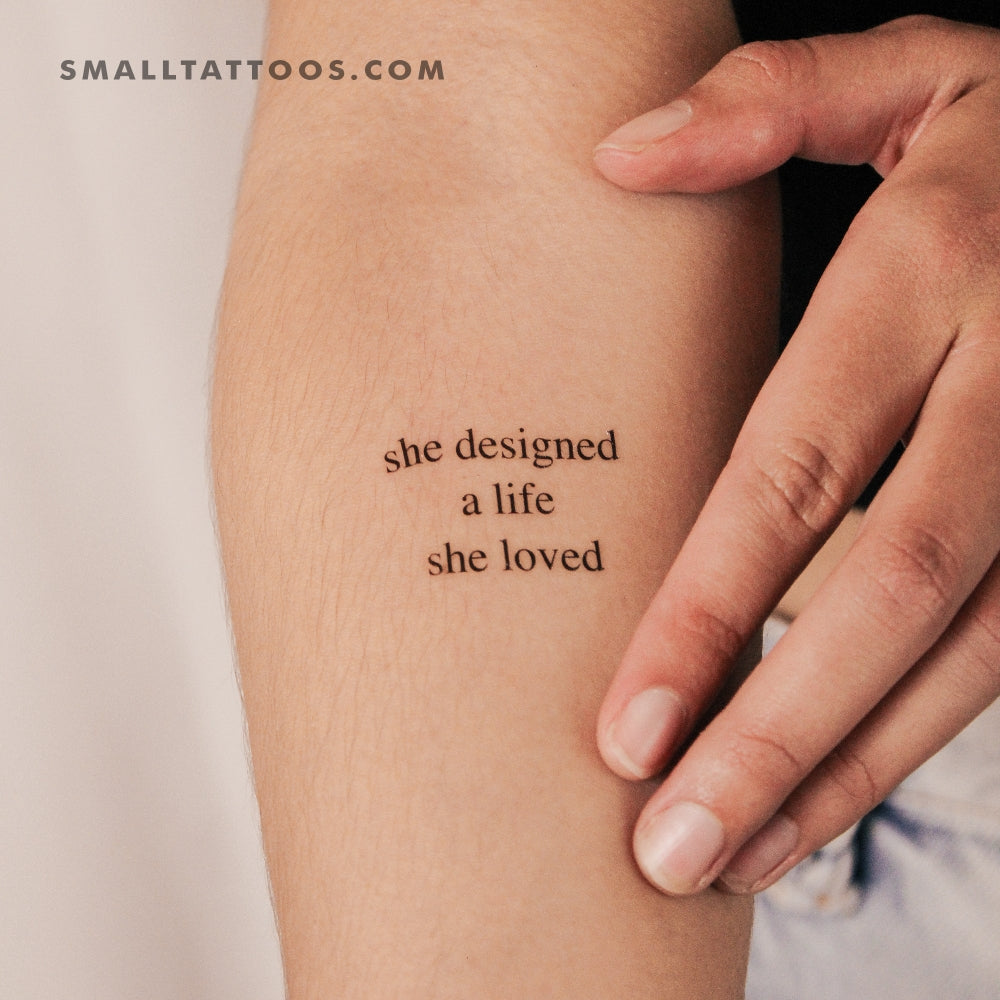 Tatuaje temporal "Ella diseñó una vida que amaba" (juego de 3)