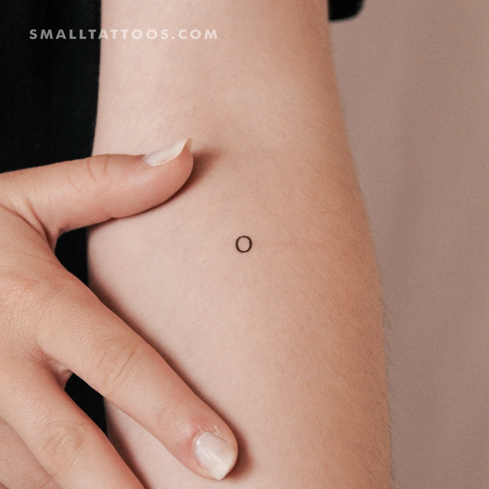 O Uppercase Typewriter Letter Temporary Tattoo (Set of 3)