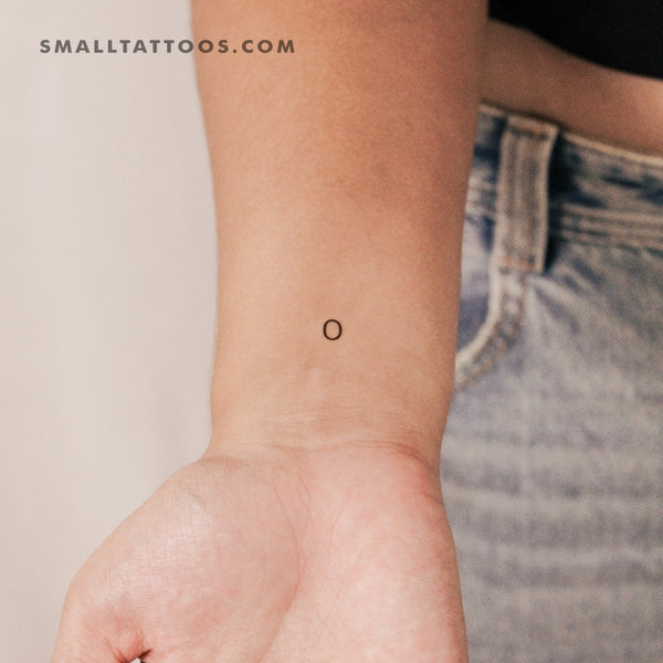 O Uppercase Typewriter Letter Temporary Tattoo (Set of 3)