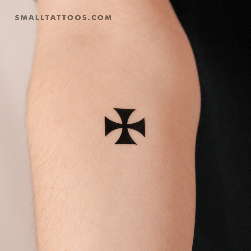 Cross Pattée Temporary Tattoo (Set of 3) – Small Tattoos