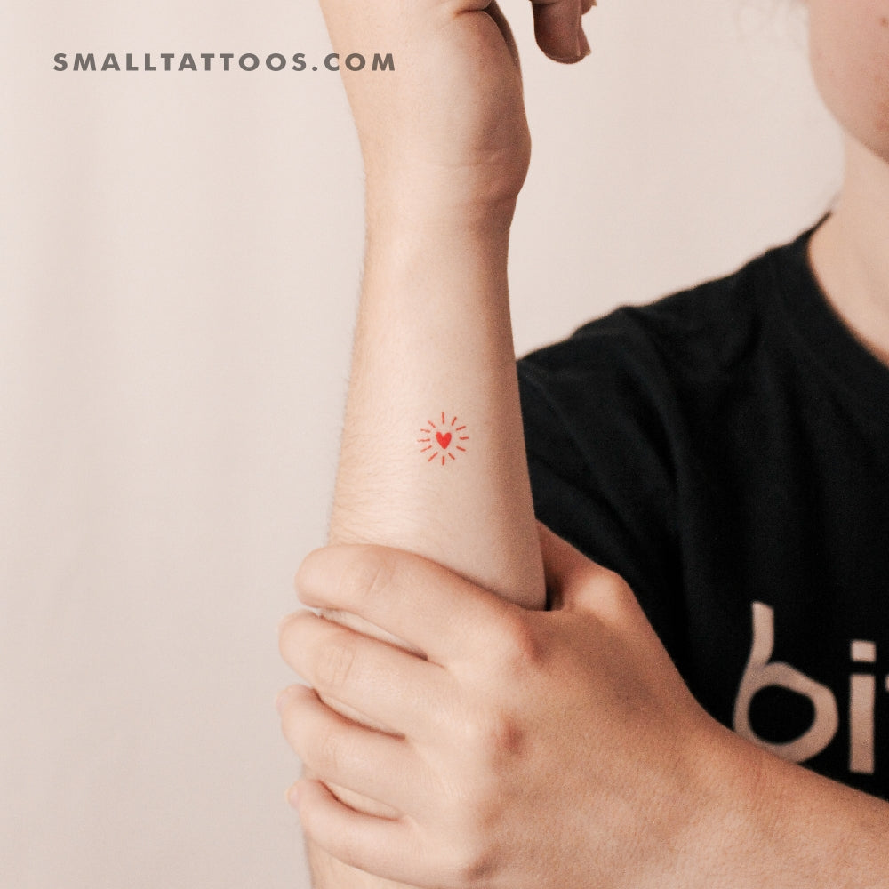 Tatuaje temporal de corazón brillante (juego de 3)