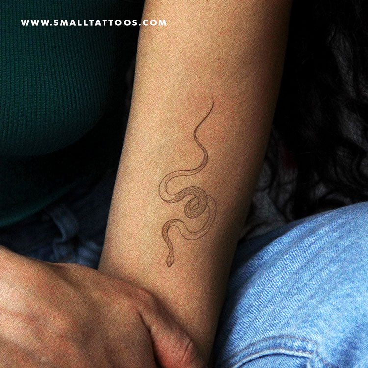 Tatuaje temporal de serpiente escamada de línea fina de Harmlessberry (juego de 3)
